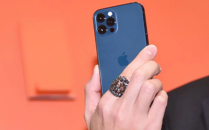 安宁苹果手机维修分享iPhone12系列重启方法教程 